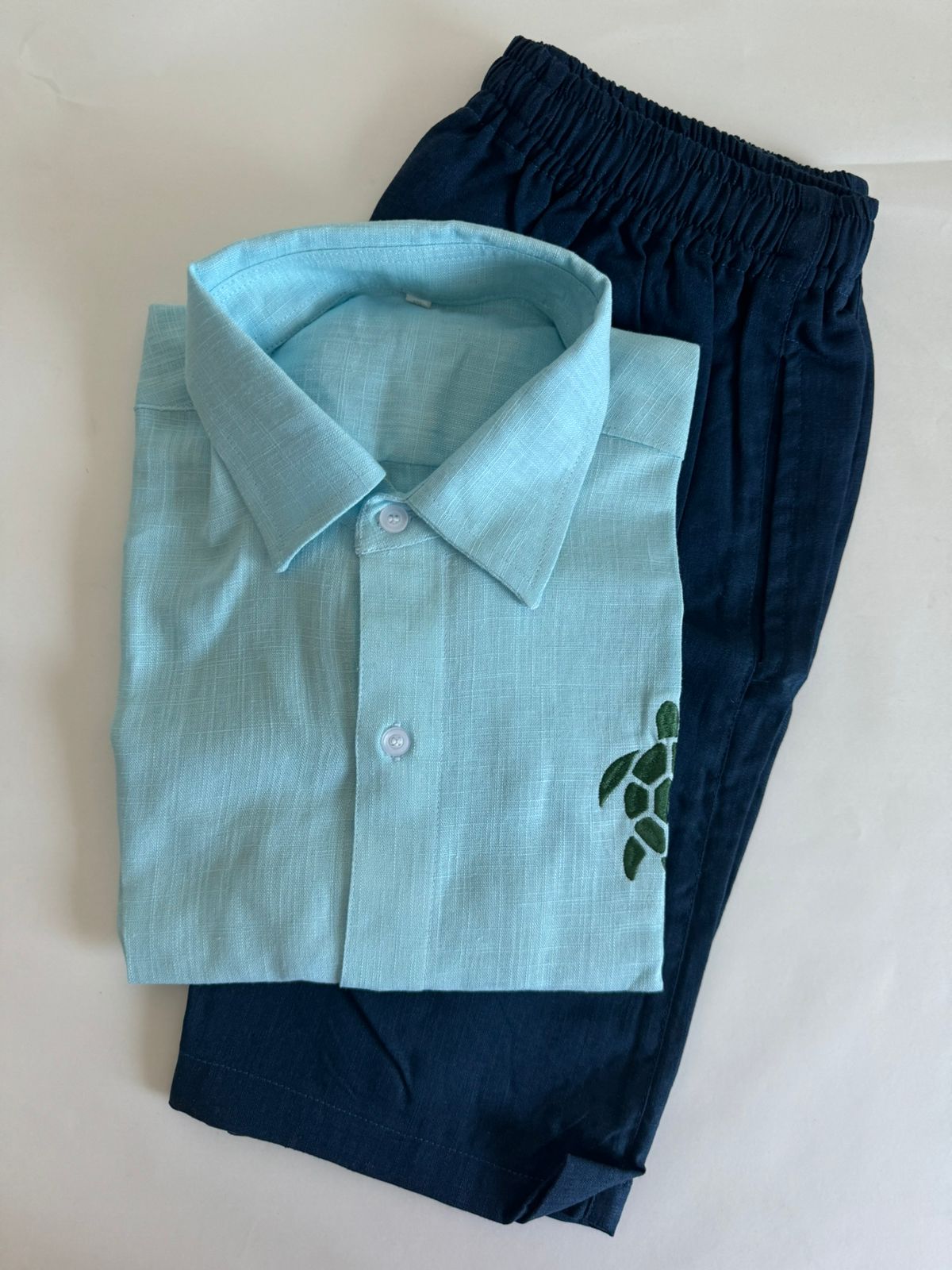 Linen Aqua blue tshirt short sleeve & neve blue short